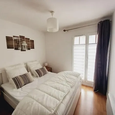 Hyper Centre - Spacieux 2 Parking Et Terrasse شقة *