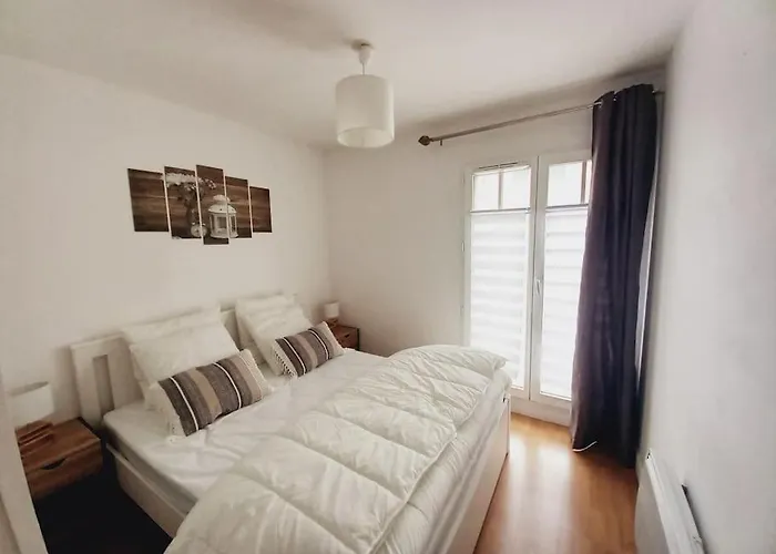 Hyper Centre - Spacieux 2 Parking Et Terrasse Apartment *